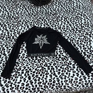 Blackcraft Women's Black Long Sleeve Crop Top